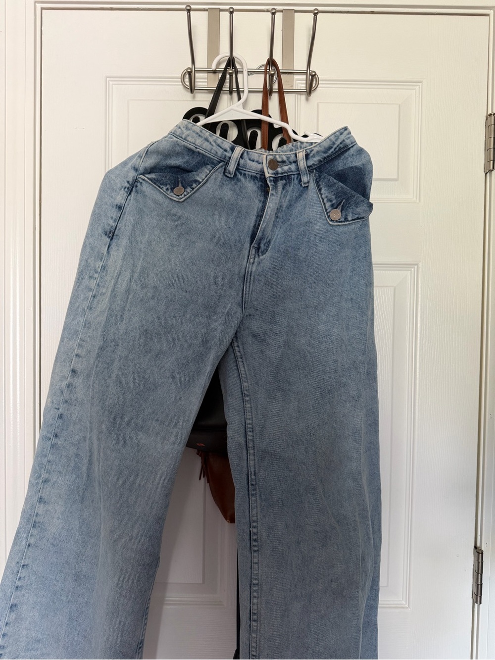 High-Waist Light Blue Wide-Leg Women's Jeans